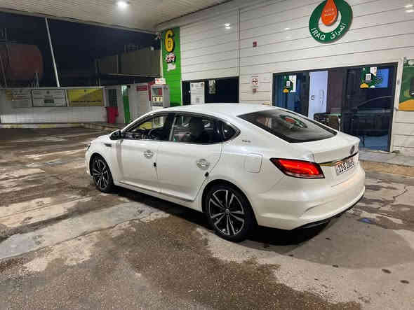 سلام عليكم mg6 موديل 23 داخل الضمان مكفوله كفاله عامه رقم بغداد بسمي تروفي فول اعله فئة برغي مابيه نقص وكلشي بيه داخل الضمان ماشيه 36 الف سعر السياره ب 133 وبيه مجال للشراي مكان السيارة بغداد للتواصل ***********
 واني بخدمتكم
