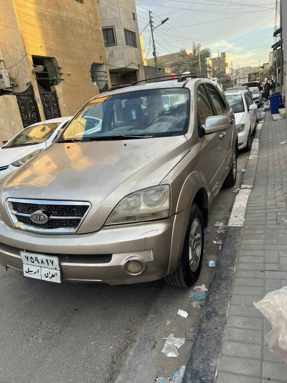 للبيع ادوات ادوات كيه سبورتج 2006 بدي مالهه يخبل محرك كفاله فيفيتي تخم تاير توني شديته تبريد شغال شاشه لمس سياره متعوب عليهه نضيفه كلش حلوه رقم اربيل وبيهه كصه سياره طك سويج وتطلع سعرهه 38 وبيهه مجال للشراي رقم الهاتف***********
