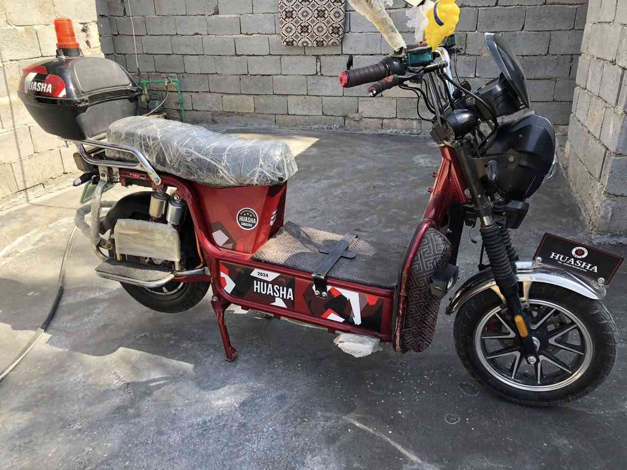 سلام عليكم دراجه شحن جبلي للبيع كامله من كلشي ربع متصرف عليها بطاريات لبارحه بليل شديتهن وماطلعت بي فدنوب شرط الفحص موديل 2024 السعر 675 وبي مجال ***********
