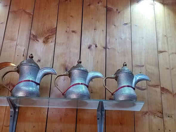 سيت دلال حب الرمان بالة قديم مستخدم

نضافه 100/% 100✨

قياسات 25*23*22سم

للستفسار مراسلة الصفحة أو 
*********** واتساب☑️

يوجد خدمة توصيل لجميع المحافظات 🇮🇶
