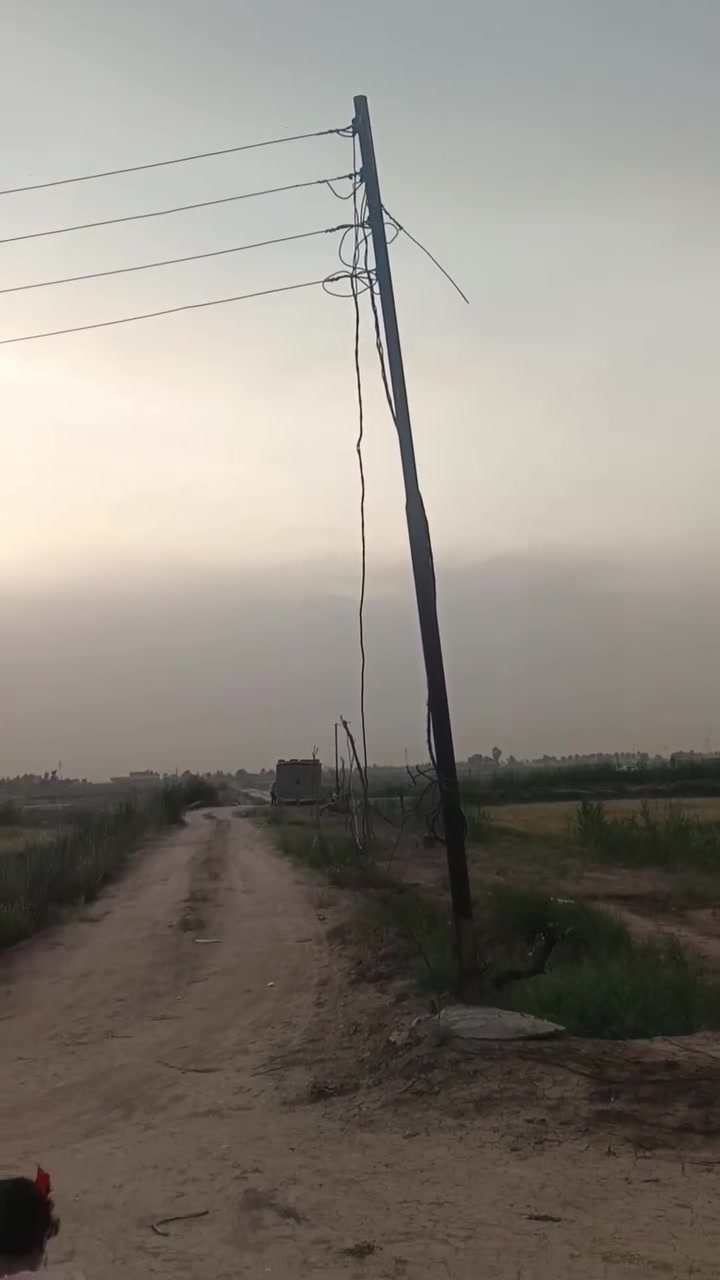 السلام عليكم ورحمه الله وبركاته توجد ارض زراعيه وتصلح سكنيه ايظا لقربها على الشارع التبليط يبعد عنها بحدود ٥٠٠ متر واصل لها الكهرباء ويوجد فيها بئر للسقي ومزروعه حاليا حنطه والمساحه (٦) دونم سند (١١٧) واقعه مقابل جامع المدينه المنوره في منطقة المشاهده تفاصيل اكثر اتصال على الارقام ***********
***********
