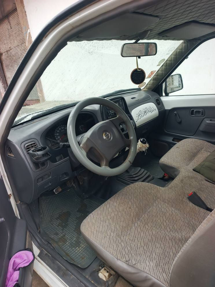 نيسان موديل 2001 سه نه وى 1مانكه به سه ر جووه به ناوي خومانه وه يه ته بريدو با وه ر شوين عربت زماره ى خاوه ني شوين عربت *********** السليمانية, العراق
