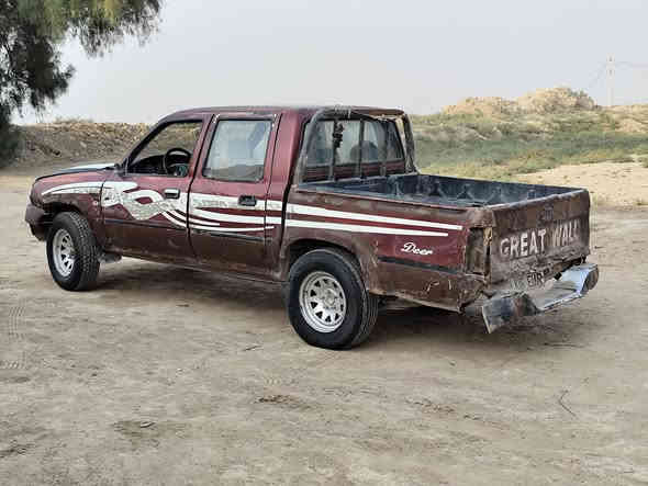 سلام عليكم دير للبيع موديل 2006 اوراق منفيس سياره تخم تاير 4 جدد غرفته نضيفه شاصي مكفول للعلم سياره بيه صبغ حزام بس مكينته تنقص وعوزه كهربائيات حداديه جديده سعر 13 وبيه مجال بسيط
 ***********
 مكاني الناصريه قضاء الدوايه
