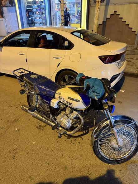 ايراني2020 شرط ما مفتوح منفيس موجود السعر 520 (***********)
