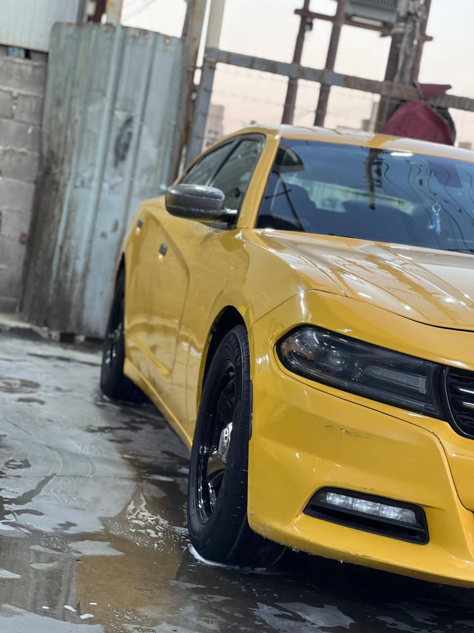 السلام عليكم
لبيع جارجر موديل ٢٠٢٠ أصل وارد امريكي لون الاصلي جويتي الحادث بدون دواخل رقمها بغداد وصل
 الخط بصرة بقيه التفاصيل والسعر خاص 

*********** عنوان بغداد
