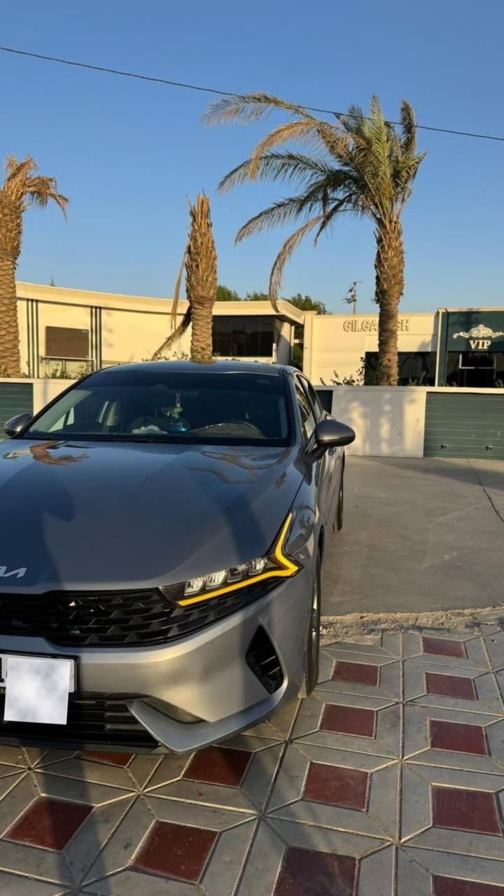 للبيع
K5 مديل 2022
حادثها جاملغ عكس جهة السايق ايرباكات سليمه شاصي كير مكينه مكفولل 

المواصفات 
1-الكاميره الخلفيه 
2-مستشعر وقوف
3-مثبت السرعه
4-شاشه
5-المصابيح الاماميه ليد
6-ابل كاربلاي
7-التشغيل عن بعد 
8-وضع قياده
9-مثبت سرعه
10-حساسات ضغط الاطار
11- تحكمات ستيرن 

———————————-. 
الرقم بغداد مشروع وطني الجديد 

للتواصل *********** 

السياره 15،700 وبيها مجال بسيط
