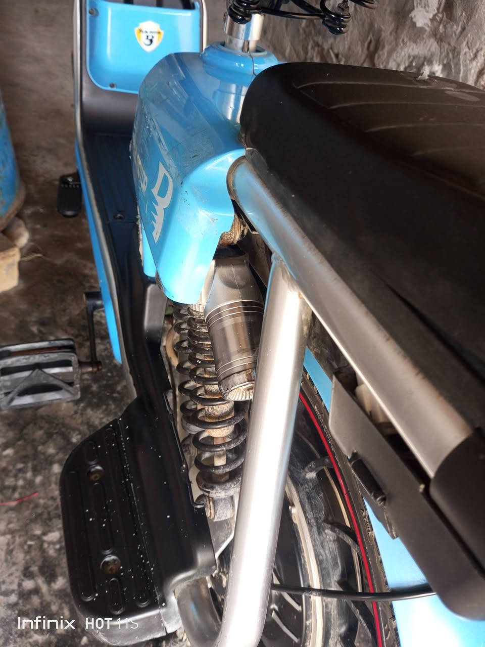 دراجة شحن للبيع موديل 24حجم 20نضيفه بصمه وسويج والشاشه والشاحنه تشتغل وجهاز انذار سرقه كامله السعر 225وبيها مجال الاتصال على الرقم ***********مسيب
