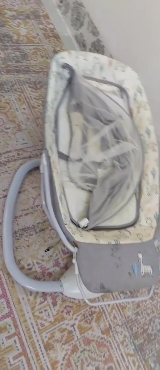 جولانێ کارەبایی  بۆ فرۆشتن زۆر بێ عەیبە نرخی 30هەزارو معاملە
شوین سلیمانی 
هەرچیتان هەیه وینەی بنیرن بۆتان دەفرۆشم


**إذا كنت صاحب هذا الإعلان وتريد حذفه لأي سبب، رجاءا أرسل رسالة إلى الدعم الفني**