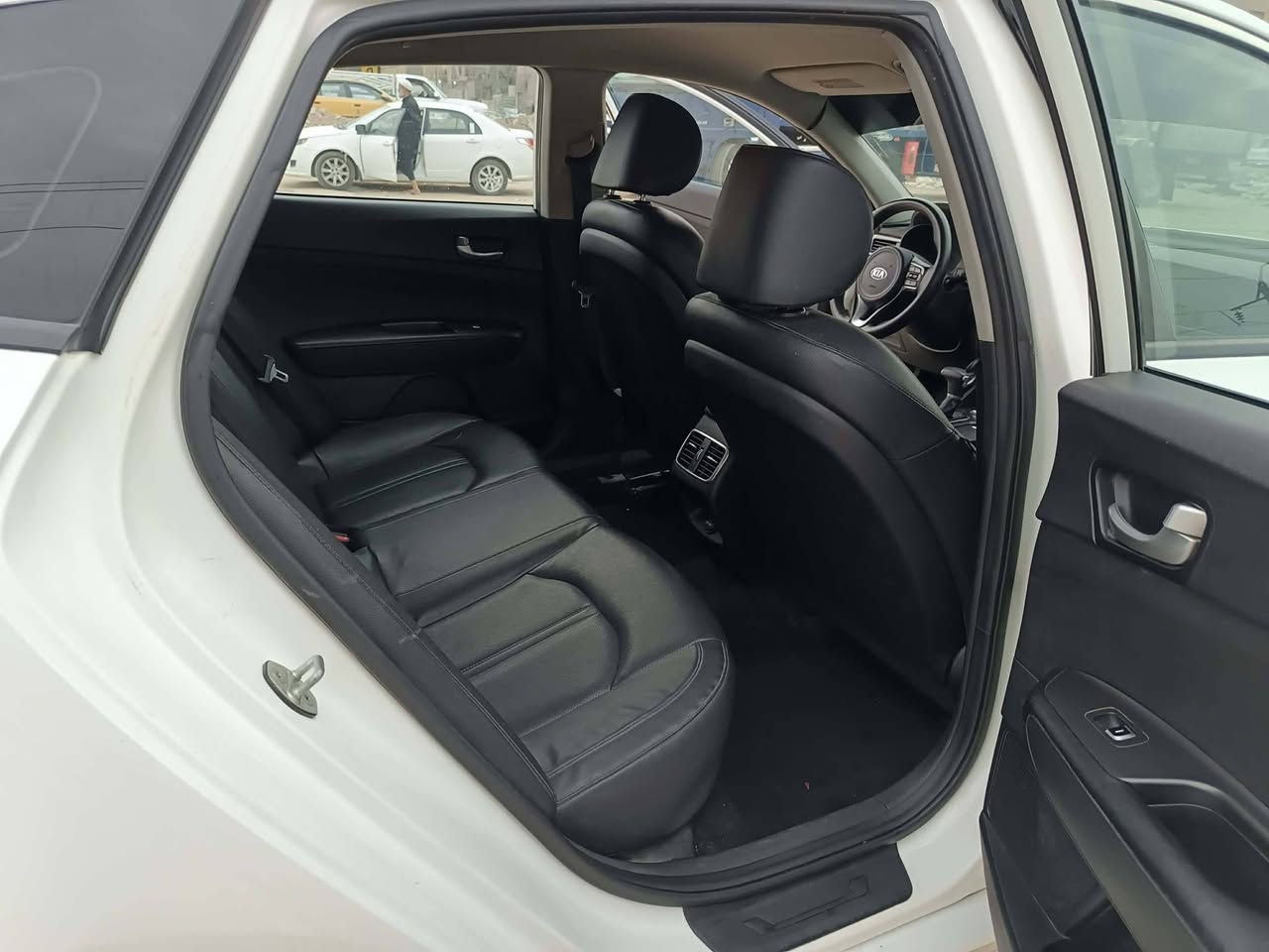 السلام عليكم كيه اوبتيمه موديل ١٨ مكفوله سياره أربيل انكليزي تريد تحويل اووكاله *********** سياره بس بنيد مفتوح نفسه والباقي كفاله ان شاء الله سعره ١٦٥
