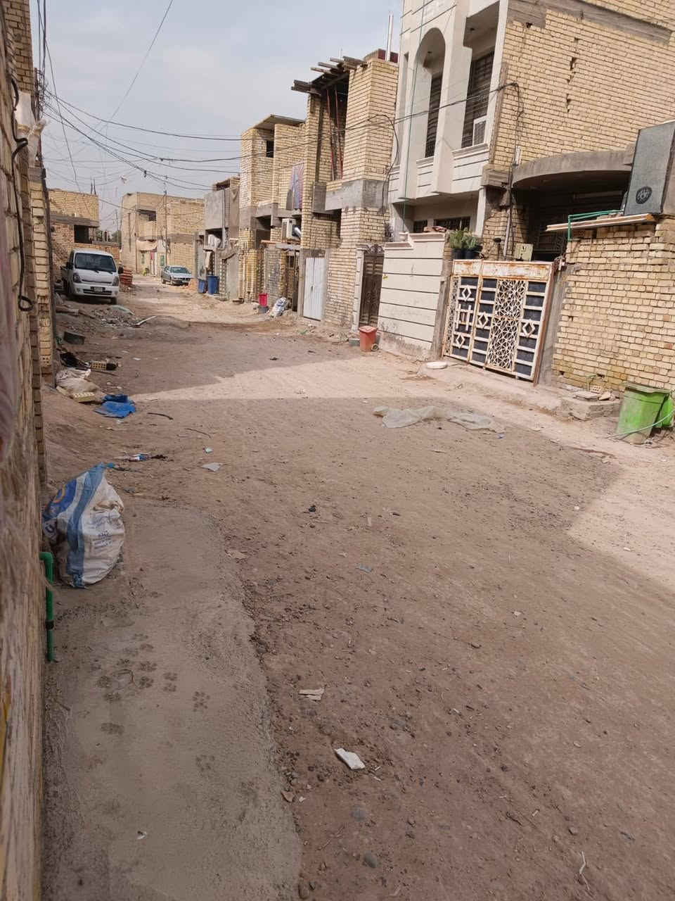 السلام  عليكم  بيت  مساحة  50  متر  زراعي  رئاسة  العبيدي  گاع  ابو  علي  الدراجي  نهاية  شارع  عشرين  السعر  50  وبي  مجال  بسيط  كامل  الخدمات  مي  كهرباء  أنترنيت  مجاري والتبليط  گصو  الشارع  وخلو  ارصفه


**إذا كنت صاحب هذا الإعلان وتريد حذفه لأي سبب، رجاءا أرسل رسالة إلى الدعم الفني**