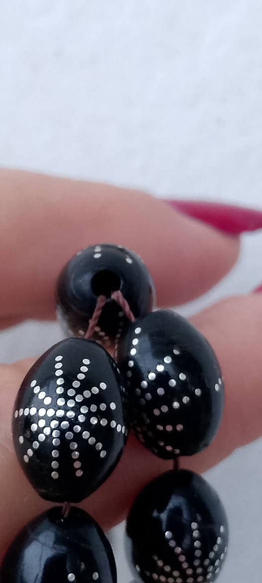 يسعد مساكم بكل خير 🩵🩵🩵
مسبحة يسر عنكبوتي انتيك دق فضة عدد الحبات٣٣حبة وقياس الحبة ١٥/١١مل محلاية بفواصل مرجان وشرابة فضة


**إذا كنت صاحب هذا الإعلان وتريد حذفه لأي سبب، رجاءا أرسل رسالة إلى الدعم الفني**