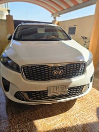 سورنتو 2020كفاله عامه ماشيه 100حقيقي جديده السعر 260 هاتف 07831411333