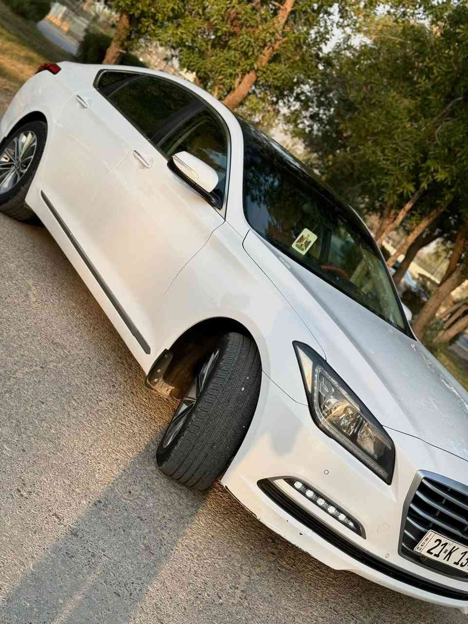 جنسيز g802015 كوري أصل.
المحرك (V6) بسعة 3.8 لتر

بأسمي شخصيا

 _. كشنات أمامية كهربائية ()+ تبريد وتدفئة المقاعد جلد

_. رادار أمامي، خلفي، وجانبي نقطة العمياء

_. تحديد مسار + تنبيه الخروج عن المسار

_. علامة ترحيب (شعار جينيسس) عند الاقتراب

_. حساسات أمامية وخلفية 360 درجه

_. مرايا تعتيم ذاتي + قلاب + هيتر + شعار جينيسس

_. لايت LED نهاري وليلي + عدسات زينون عالي/واطي أوتو

_. خاصية الصعود المريح (الكشن يرجع للخلف مع الستيرن عند النزول )

_. خفض صوت التبريد والصوت تلقائياً أثناء الاتصال

_. نظام صوتي Lexicon بـ 17 سماعة

_. 4 وضعيات قيادة: عادي – إيكو – سبورت -ثلوج

_. ستيرن كهرباء 

_. كير  8 نمر . شفتات ستيرن

_. بانوراما كامل

. خزن ميموري لوضعيات الكشن

_بردة خلفية كهربائية تنزل عند الرجوع للخلف + جوانب 2 خلفيات

_. تبريد 3 مناخات منفصل

_. جام أوتو (4 جام)

_مانع تصادم+ قياده ذاتيه+ مثبت سرعة ذكي يحافظ على المسافه بينك وبين السيارة الامامية

_.ترحيب عند الاقتراب وبصمة ابواب  

سيارة احلة من صور+ إدامة كاااملة للسيارة من مجموعة البنزين بالكامل+ غرفة احتراق+ صدر امامي خلفي+ تخم تاير وبطارية جديدة يعني كلشي متصرف عليهة

كير محرك تبريد عل شركة 

السعر 187

المسيب 

***********

غير متواجد ع الفيس 

وتساب. او اتصال ع الخط متوفر
