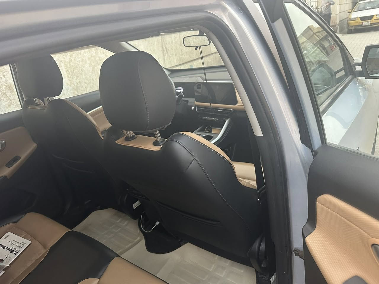 السلام عليكم سياره ايمزو ٢٠٢٤ للبيع ماشيه ٥٤ الف قابل للزياده موتصفاتها نص فول تجي بانوراما بعدها بالضمان رقم بغداد السعر ١٦٣$
***********
