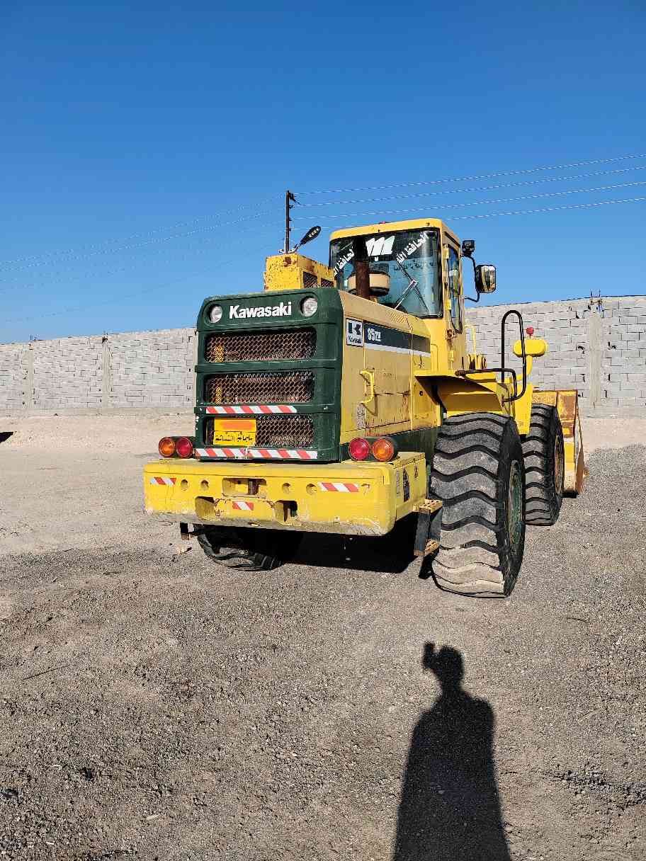 السلام عليكم شفل للبيع نوع كاوسكي حجم 85  تخم تاير مكفول كفاله عامه مكينه وكير رقم سليمانيه الشفل نضيف بمعنى الكلمه كله على وضع البلاد الاستفسار (***********)**(***********
