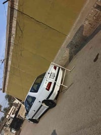 السلام وعليكم شباب بيجو بارص كفاله من كلشي كير مكينه تريد صدر تخم تاير...