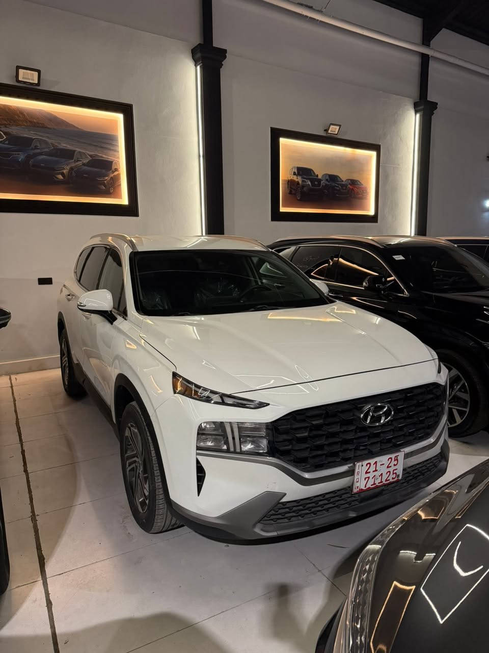 السلام عليكم سنتافي 23 لون ابيض وارد امريكي
فول ماعدا الفتحه كاتي تترقم شمال 
حجم المحرك 4: 2500
الضرر باب وجاملغ الخلفي جهة اليمين
سيارة جديدة ماشية 41 ميل
كير دكم 
تشغيل عن بعد 
بصمة تشغيل 
بصمة ابواب 4
حساسات نقط عمياء 
رادار شارع 
شفتات استيرن
السعر 21000 $
وبيها مجال 
للاستفسار 
***********
