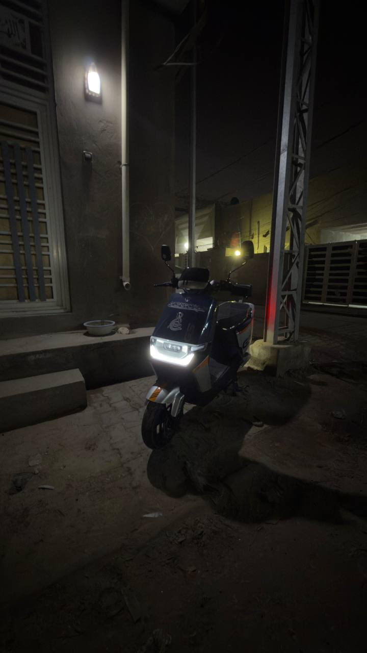 سلام عليكم
دراجه تسلا شحن للبيع مستخدمه فقط شهر..... مكانهه نجف

(ألمواصفات)
1:بطاريه ليثيوم
2:تحتوي على 6 بطاريات
3:بل شحنه الواحده تمشيك فوق 60 كيلو على مايقارب
4:ملفها 2000
5:سرعتها على مايقارب مابين 68_60
6:مساحة خزن كبيره
7:لايت زنون عالي ناصي 

🟥ملاحضه🟥الدراجه كلشي مامبدل بيهه كله ابلادي العقل ابلادي بطاريات بلادي تايرات بلادي وكلشي مابيهن يعني الدراجه كلش جديده)

🔥ألسعر860 وبيهه مجال🔥

للأستفسار
الرقم⬅️***********
أو مراسلة الصفحه
