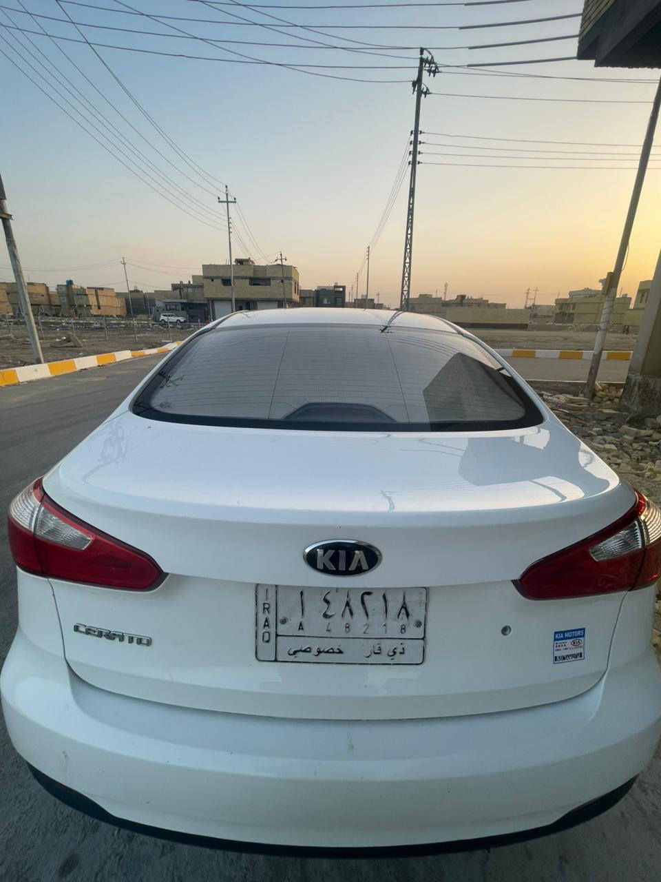 سلام عليكم رمضان كريم  سيراتو خليجي موديل 15 مكفول كفاله عامه من ضربه وتبديل كير كفاله ومحرك كفاله تخم تاير جديد حداديه جديد مكان ناصرية مركز سعر 118 وبيه مجال رقم ***********   كتاب الفحص منشور
