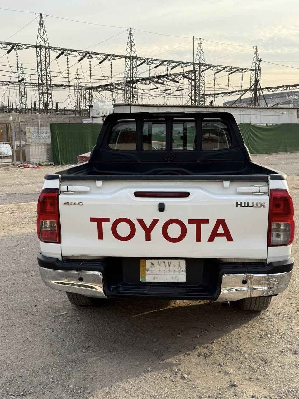 سلام عليكم     تيوتا هايلوكس موديل 2016 مكفوله كفاله عامه  $255 عنوان بغداد ***********
