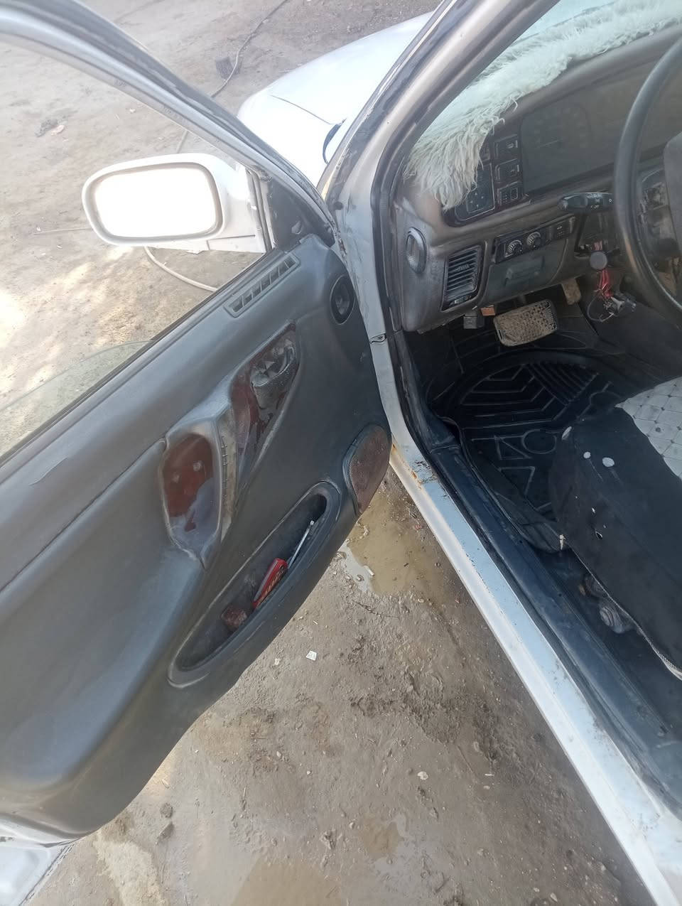 برنس للبيع موديل 95عطله بسمي 17وبيه مجال ***********
