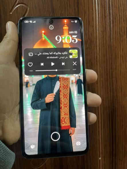 شاومي نوت ١٤ ٢٥٦/٨ بدون ملحقات
ذاكرة ٢٥٦
رام 8+8
شاشة AMOLED بحجم 6.67 إنش
كاميرا خلفية بدقة 108 mp ممتازة
كاميرا أمامية 16 mp
بطارية 5500 ملي امبير قوية جدا
البصمة في الشاشة
اللون سمائي
السعر 150 الرقم *********** 
المكان البصره القبله حي القائم
