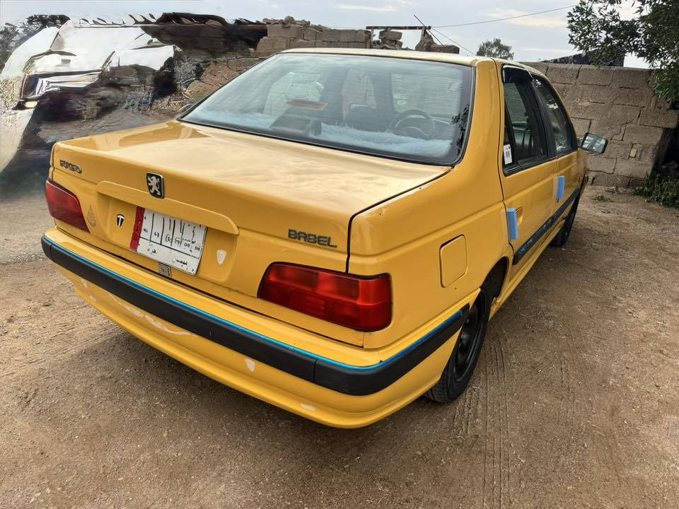 بيجو مديل 15 رقم ميسان هيئه وغرامات مصفره تحويل مباشر سياره مكفوله كفاله عامه مكينه وكير خير من الله حداديه تخم تاير كله جديد /مكاني ميسان /سعر 45وبيه مجال /***********
