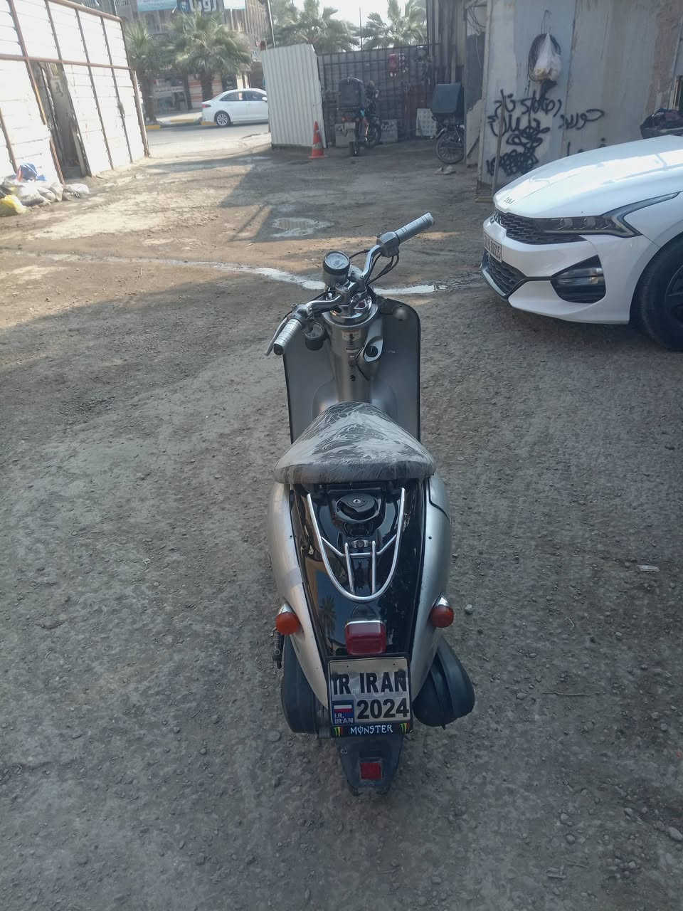 السلام عليكم كلاسك فحل قفل اكسل سلف وهندر شلعه معدل كهربائيات وكيحات كلها شغاله السعر ٣٠٠ وبيها مجال بسيط السكن البنوك الاتصال ***********
