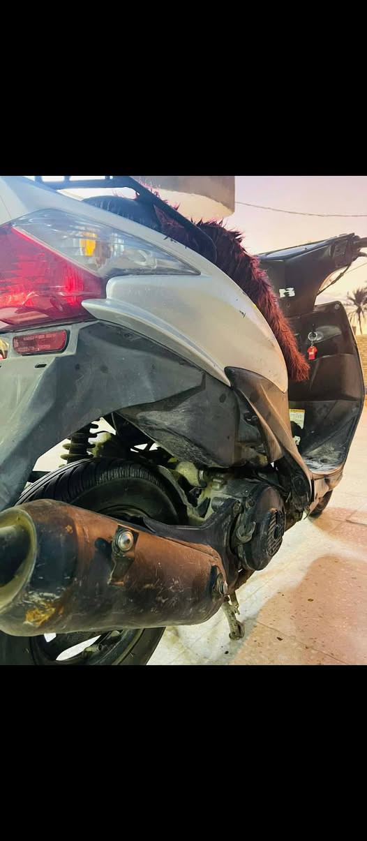 السلام عليكم 
بيع او مراوس بدراجه أربعه 

 دراجه ادرس ياباني نوزل 125دراجه نضيفه خير من الله ناعمه نضيفه ما بيها اي نقص كله شغال نكره سلف هندر كهربائياتها شغاله دراجه ما بيها اي نقص سعر 450شراي يتصل ***********

مكان اطوريج
