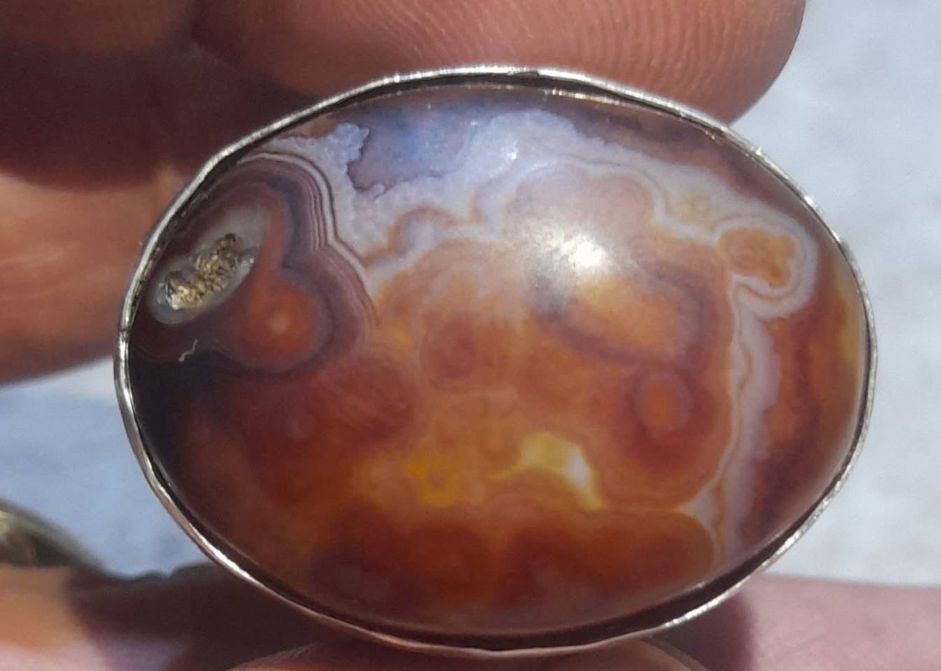 خاتم قديم صياغه ثقيله البيع


**إذا كنت صاحب هذا الإعلان وتريد حذفه لأي سبب، رجاءا أرسل رسالة إلى الدعم الفني**