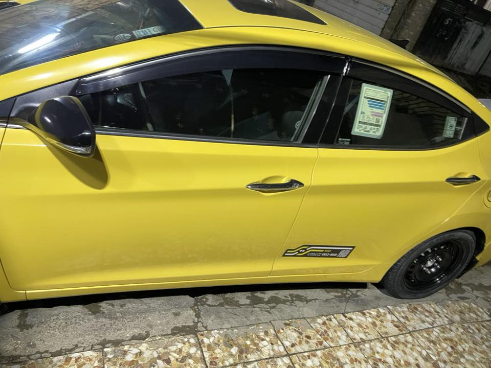 اللهم صل علي محمد وال محمد
ً
ً
ً
ً
سلام عليكم النترا مضلع ٢٠١٤ لمتد فول واحد علي واحد كشن كهرباء +تدفئه بالكشنات خلفي امام كشنات جلد 
بصمة تشغيل بصمة أبواب فتحة سقف بكلايت لد لايتات لد تحكمات ستيرن جهتين مري كهربائي اشاير بالمري محرك ٢٠٠٠ دوش شاده جديد ١٦ ورقه احسن شي بالسوك 
تبريد تدفئه كله شغال و خير من الله كير اي تي المرغوب جي بي اس كاشف اعطال وتعقب بيها داش كام بيها   حادثه جاملغ خلفي جهة السايق صور حادث ماعندي ابيعلك هل موجود بدون ايرباك بدون لغود بدون شواصي ضربته مواصله للحوض ولا شويه  وبيها شويه تلكيطات بسيطه 
ممشي السياره ٩٣ الف ميل سياره جاهزة علي آخر حبايه هيئه و غرامات مصفره و باسمنه ، سياره علي ايدي و معتني بيها  بيها صبغ شويه بالدعاميه الاماميه واكع 
السعر ١١٢ و بيها مجال انشاءالله
***********
