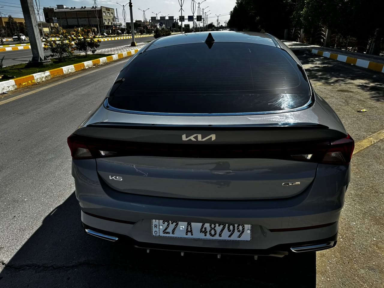 السلام عليكم 
كي فايف k5 2024
السياره فول عده البنوراما
بصمه 
شاشه 
كامرة
داخل جلد احمر 
رادار امامي جانبي خلفي
محرك 1600 تيربو 
ماشيه 29 الف ميل
هيتر كشن 
سايد بصمه
رقم ذي قار معوقين
سعر 170 وبية مجال
مكان ناصريه مركز 
‭ ‭0782 696 6500‬
0772 896 6611
