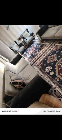 تخم مودرن تركي ويصير سرير  نضافتة💯💯  8مقاعد ب580 عنوان الشعب شارع الصحة الاستفسار  الاتصال على رقم  واساب  *********** بغداد
