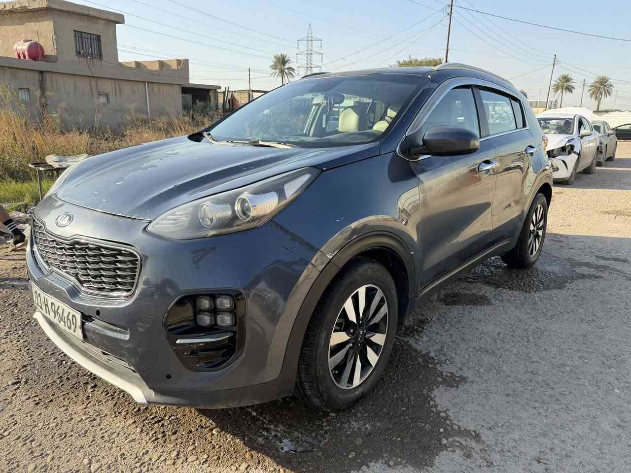 السلام عليكم سبورتج 2017 رقم بغداد صبغ عام شرط الفحص بدون كلبه او جفيه السعر 110
العنوان بغداد الدوره 

‭0773 269 7220‬
