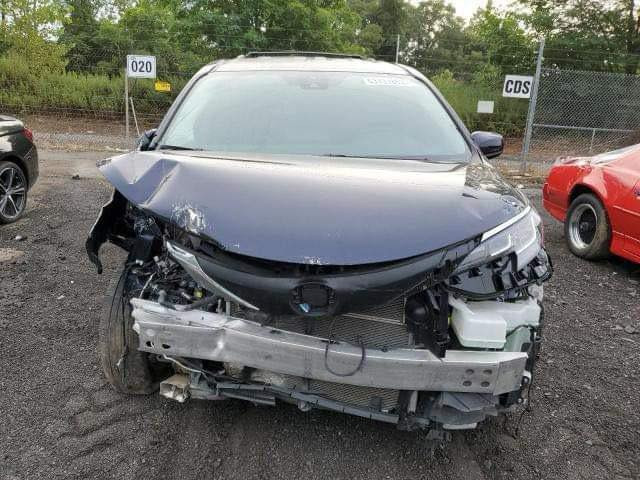 2024 TOYOTA SIENNA LE 

تويوتا سينا LE2022 

ضرر السياره : كما موضح بالصوره

اللـــــــــــــــــــــــــــون : نيلي

حجم المحـــــــــرك : 4 سلندر 2.5 هايبرد

السياره واصله بغداد ومصلح منها 80‎%‎ 
يعني بيها نقص عقل محرك ونقص راديتر هايبرد 
والباقي كله موجود مازدات وراديتر مي ومروحه 
ومخلصها سمكري وصباغ يعني تشتريلها عقل وراديتر هايبر. بس 
وسعرها بلاش 
155 ورقه بس 
مكاني بغداد 
***********
