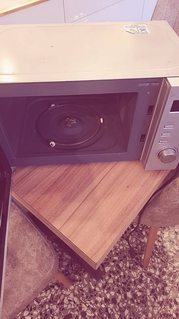 مايكرو ويڤ للبيع يحمي ويشوي
بس الماعون مالته مكسور السعر ٤٥


**إذا كنت صاحب هذا الإعلان وتريد حذفه لأي سبب، رجاءا أرسل رسالة إلى الدعم الفني**