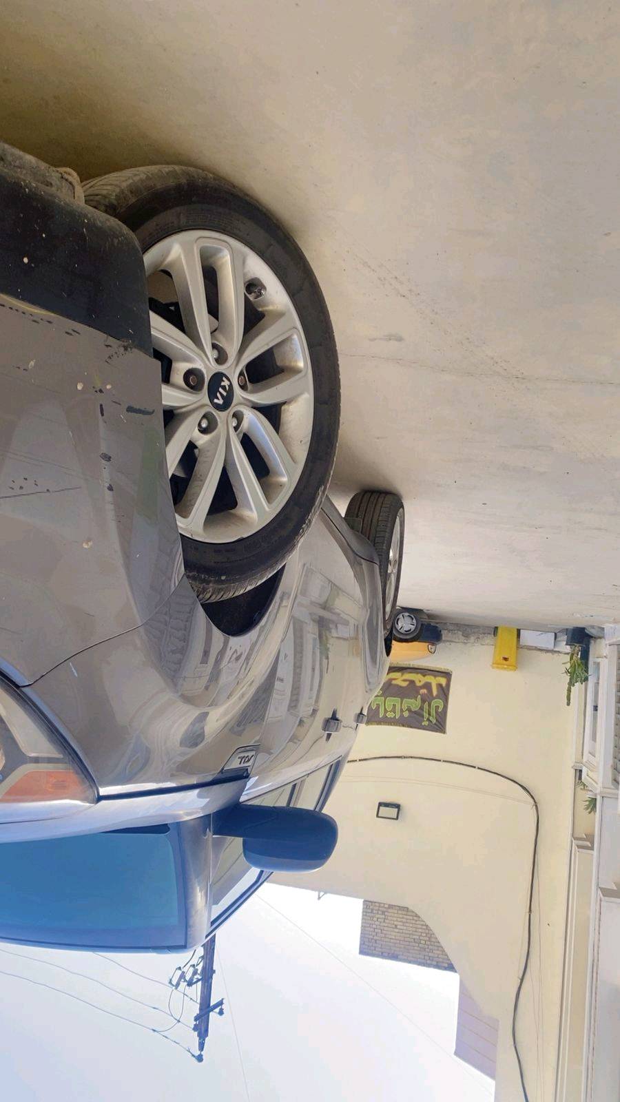 للبيع كيا صول موديل ١٧ سليمان اللون رصاصي مكينه ٢٠٠٠ السيارة حادثة بسيط