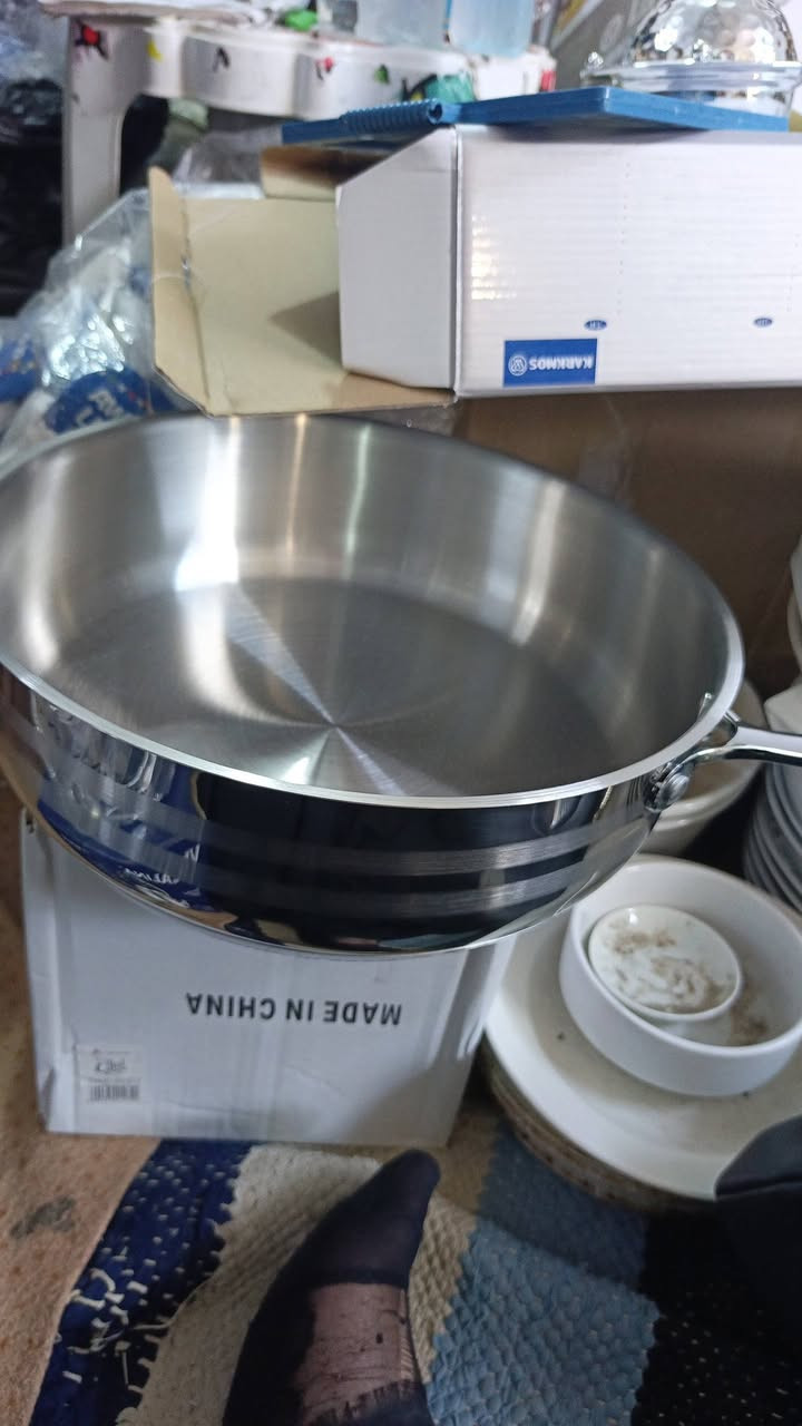 اللهم صل على محمد وال محمد السلام عليكم بنات وصلت بضاعة جديده ماركه الأصلي الثقيل من الصواني وتمريات جمال بنات وكلش تردين موجودة وتبسي من الستيل كوركماز وجدوره السعر على الخاص التحب تحبني وتختار ميت هل بيه


**إذا كنت صاحب هذا الإعلان وتريد حذفه لأي سبب، رجاءا أرسل رسالة إلى الدعم الفني**