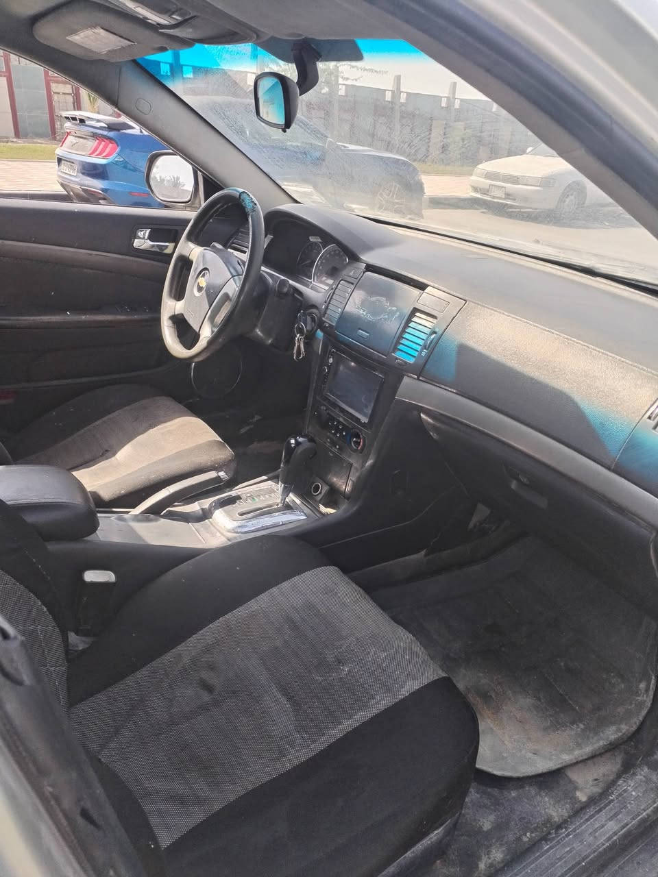 سلام عليكم ابيكا مديل 2007 مكينه 2000محور مال كامري ام الكف رقم بصرة سنويه 28 مصبوغه حزام شاشه
تخم تاير جديد باتري جديد لايت زنون شاشة 
مكان سياره بصرة سعر 40 وبيهه مجال الاستفسار***********
