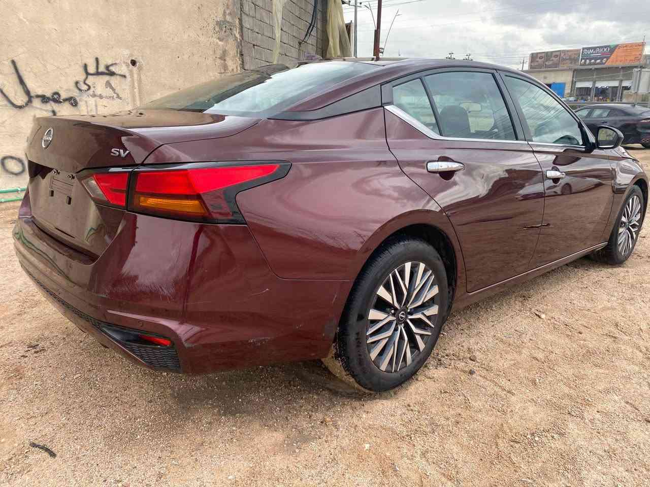 السلام عليكم التما موديل 2024 مواصفات نص فول SV 
شاشه كامره رادارات 360 كشن كهربائي حساسات خلفيه 
السياره بيه تبديل جاملغ وبنيد وبيها كلير جاملغ امامي وباب 
والقماره السياره بدون ايرباك بدون دواخل بشرط مكان بصرة
السعر 155 السياره داخله شهداء وكاله ثاني يوم البصرة, العراق


**إذا كنت صاحب هذا الإعلان وتريد حذفه لأي سبب، رجاءا أرسل رسالة إلى الدعم الفني**