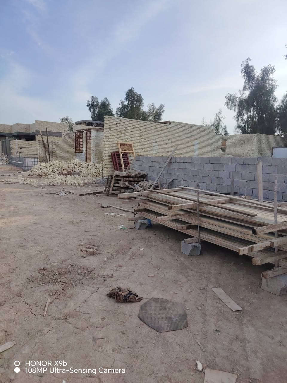 السلام عليكم للبيع قطعة ارض ز اعي ركن  عقد ٣٥ مساحه 300متر
رقم الهاتف ***********
مكان جسر ديالئ العريفيه قريبه عله سواق جوقي
