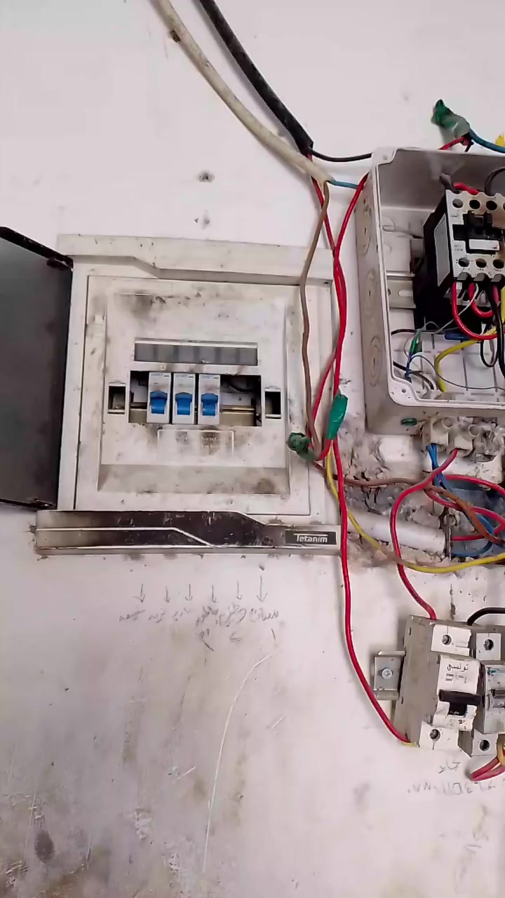 صيانه بورد علوة أسماك تحكم أوتوماتيكيا للتواصل على الرقم ***********
