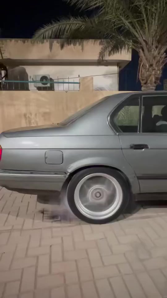 سلام عليكم مراوس ب سمنت أو بيجو بي إم ٧٣٠ مكينه 6 كير عادي رقم نكليزي موديل ٩١ تفاصيل سياره خاص مكاني بغداد


**إذا كنت صاحب هذا الإعلان وتريد حذفه لأي سبب، رجاءا أرسل رسالة إلى الدعم الفني**