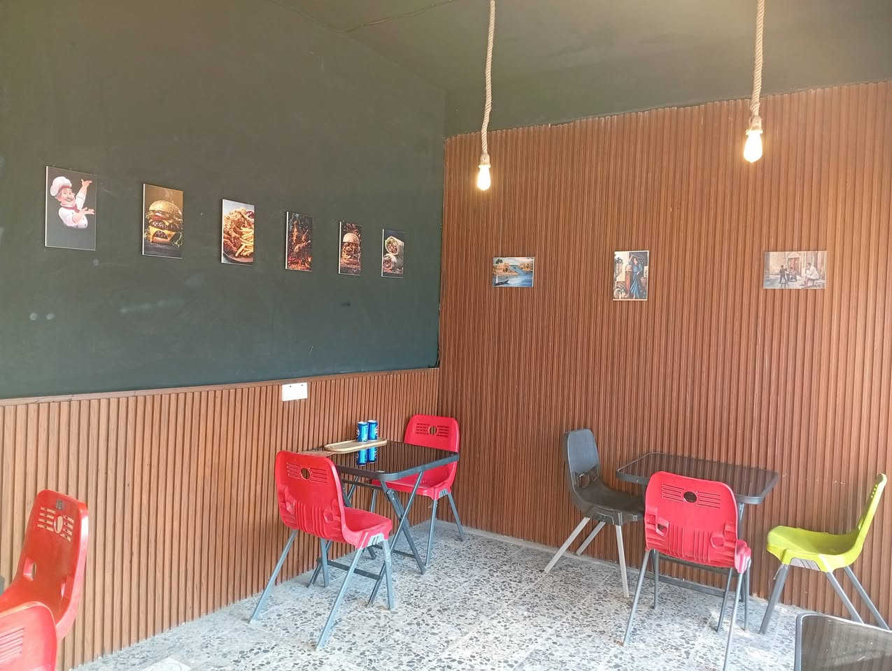 السلام عليكم
مطعم كامل للبيع شرقي وغربي
شوايه كص 
شوايه دجاج
طباخ شرقي كبير ٣عيون
كرل نظيف جديد 
قلايه أصليه نظيفه
ميوزه ستيل ٢
ميز تحضير بركر ١كبير
برادات ٢
مجمده بطح كبيره ١
ميزوه طعام ٧
كراسي ٢٥
كاشير كامل وناظمه وطابعات
ميز مكتبي ٢
براد مقبلات ١
سنك نظيف
اعلان كامل
ميز تحضير كنتاكي
خلاط صلصات كبير 
بلانكات ٣٠ صغير وكبير ووسط
تختات ٥ كبيره
مواعين 
كابسه بركر
براد بيبسي مال شركه
تطبيقات بلي وطلبات
مبرده صغيره تدفئه تبريد
رف كبير ٤طابق
كرسي كاشير
حلويات ٢
دبات غاز ٤
طاوه عدد٥

موقعه زين 
بالدوره مجاور السريع

السعر ١٠مليون بي مجال قليل

***********
