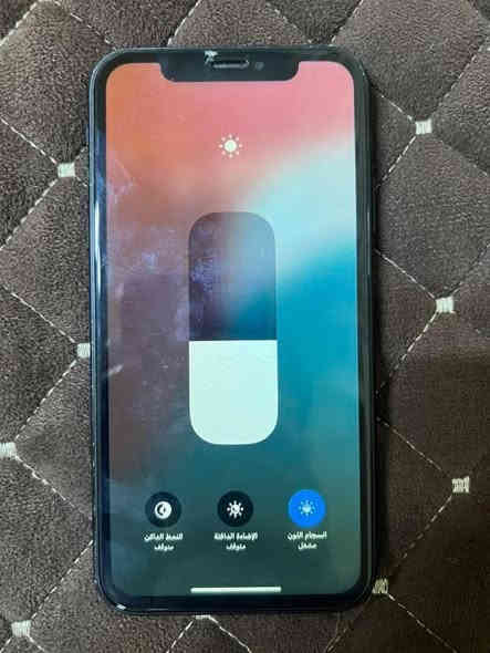 البيع فقط بدون مراوس 
ايفون اكس ار 

لون اسود 

ذاكره 64 

بطاريه 76 

تك سيم 

نموذج M 

جهاز نور مال مامفتوح 

سعر 150

مكان موصل لايسر 

*********** 
***********
