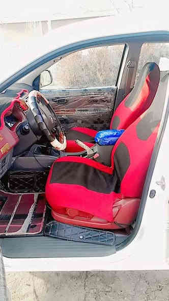 السلام عليكم بيكم 2013 للبيع 
تيوتا 2013 رقم بابل دولي بسمي تحويل ثاني يوم 
سيارمكفوله من صبغ والفتح والتبديل والضربه 
شرط السونار اخوان سياره تخم تاير محرك ما مفتوح وضع شركه لا تنقيص ولا تبخير تأخذ تراي وين ما تريد 
وبعد روحي نرجع ونكول 
ما عندك تجي وتاخذها بلاش كدامك سياره وراعيها 
بخدمتك جميعا 
باقي الاستفسار 
***********
ملاحظة / سياره بيها باردات بسيطات فقط 
شراي تدلل عيوني الك مو بس سيارة 
                                        #الـــــــجمــــيــع
