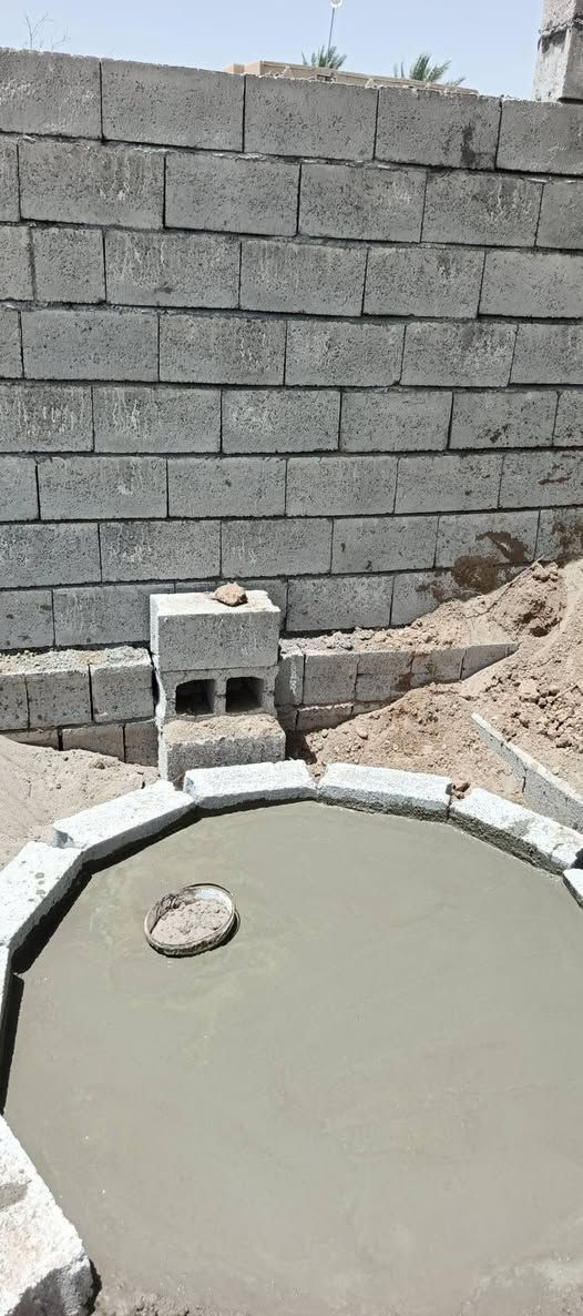 بسم ألله الرحمن الرحيم
يوجد كادر حفر خزانات دائريه تصريف مياة (بستتنگ) حفر بناء صب باقل كلفه بفتره قياسيه للاستفسار . ***********
