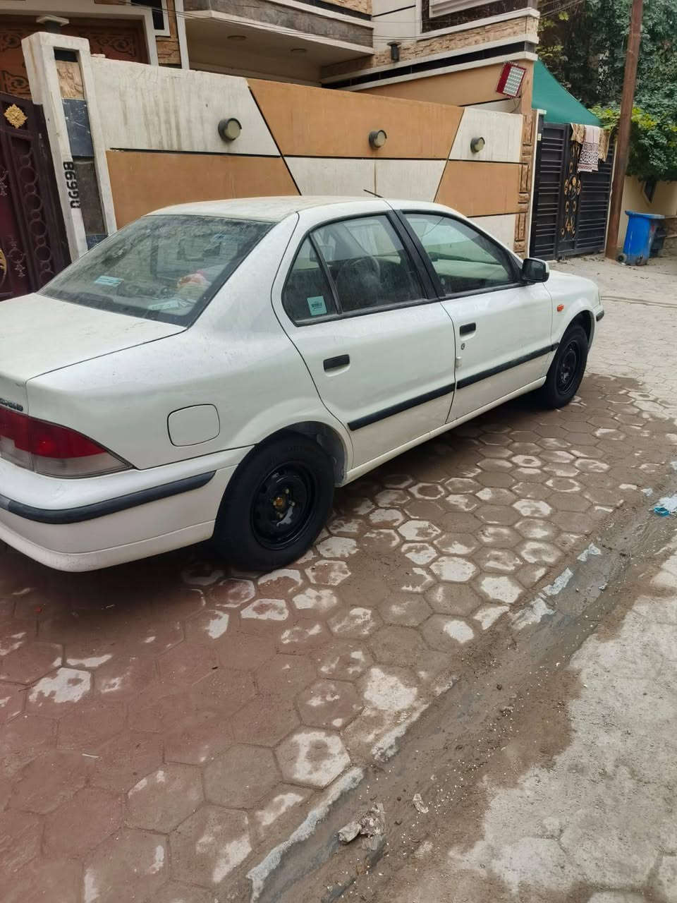 سمند جديد البيع موديل 2010 صدر جديد تخم تأير جديد رقم الهاتف ***********
