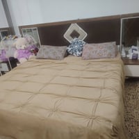 غرفه نوم • للبيع • بيها مجال