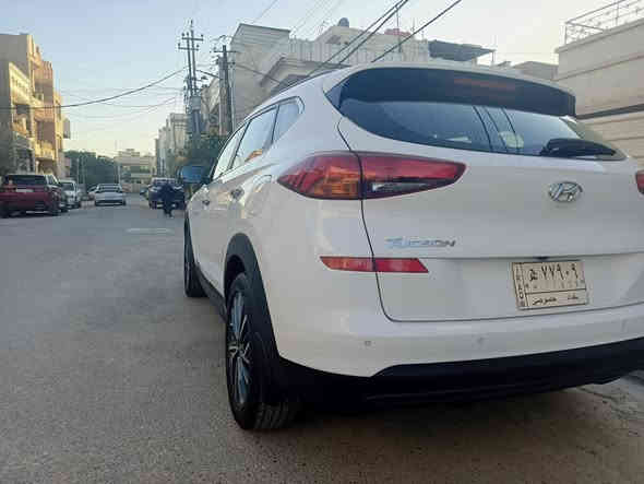 السلام عليكم .. مكلف بالنشر.. مكلف بالنشر..
توسان 2019 مكفولة بدون ضرر وصبغ فقط مكانين بيهم شخوط بسيطة موضحة بالصور شركة الكاصد  فول مواصفات (لمتد) استخدام جدا بسيط ماشية 47 كيلو  رقم بغداد السنوية باسمي تحويل مباشر للمشتري مكانها بغداد سبع ابكار السعر 215 للاستفسار الاتصال على الرقم ‏‪***********‬‏  الاخ سيف القريشي .
